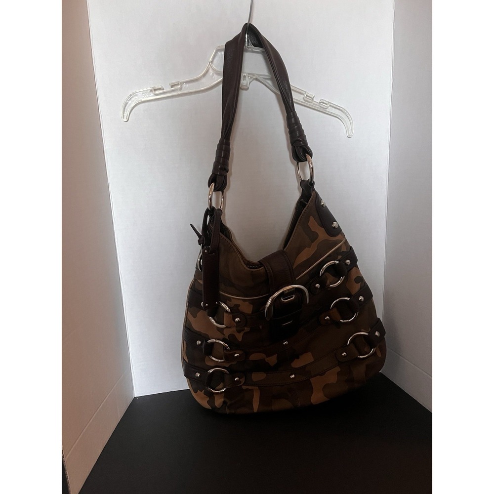 B Makowsky Pebble Leather Camouflage Shoulder Tote Handbag Purse Satchel